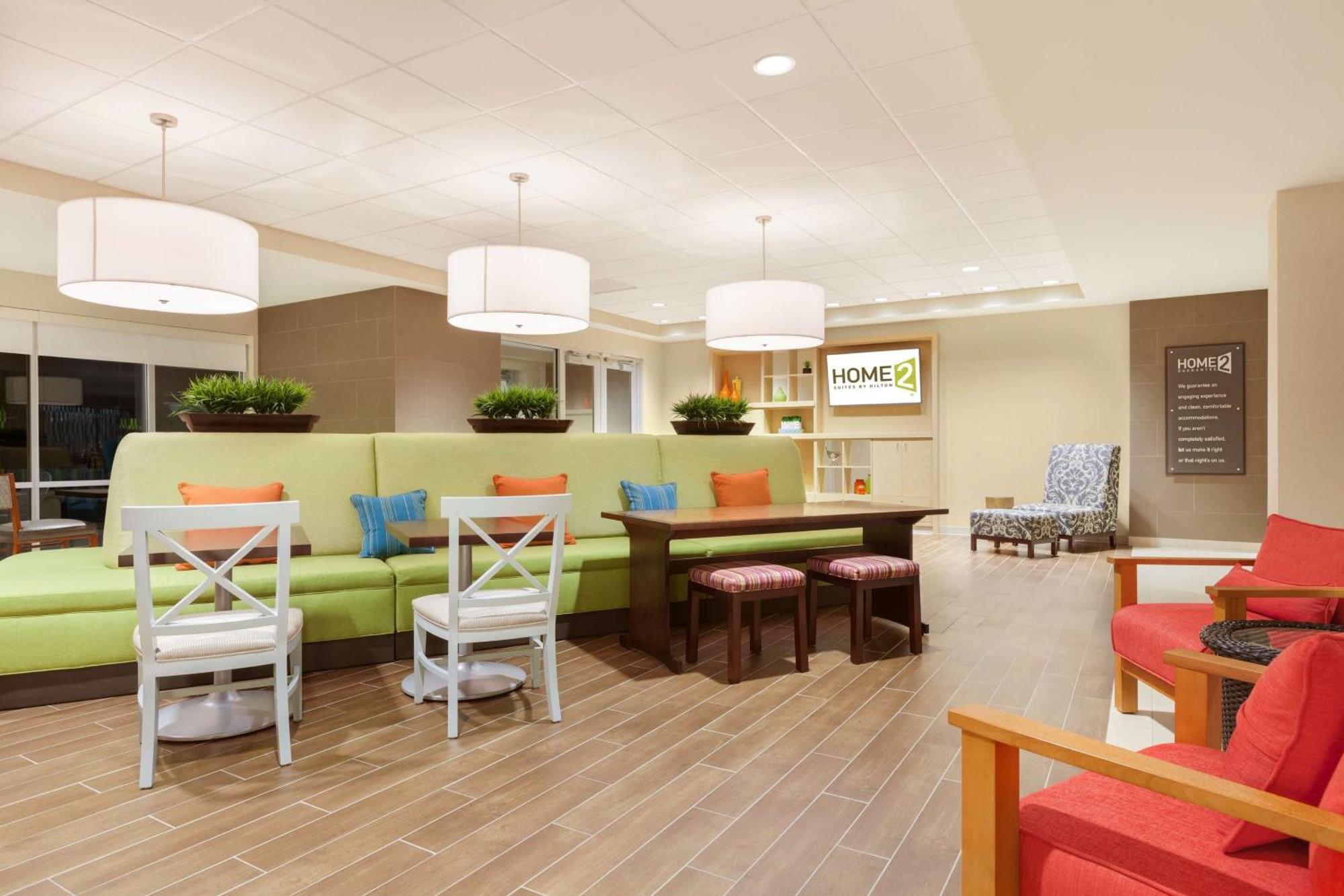 Home2 Suites By Hilton Youngstown Exterior photo